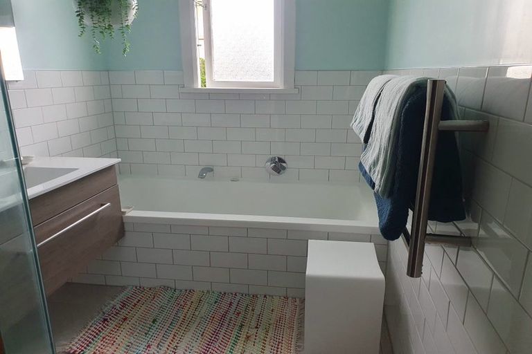 Photo of property in 412 Hemi Street, Raureka, Hastings, 4120