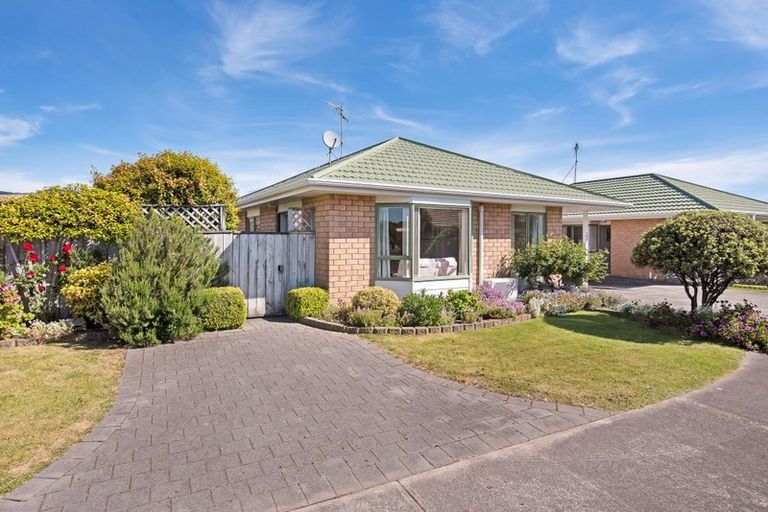 Photo of property in 19a Dennis Taylor Court, Paraparaumu, 5032