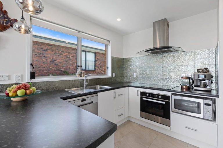 Photo of property in 24 Wickham Place, Hairini, Tauranga, 3112