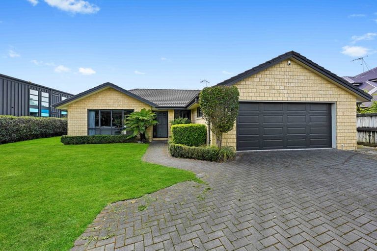 Photo of property in 21 Burgundy Court, Rototuna, Hamilton, 3210