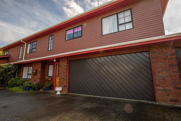 Photo of property in 85b Oxford Street, Tawa, Wellington, 5028