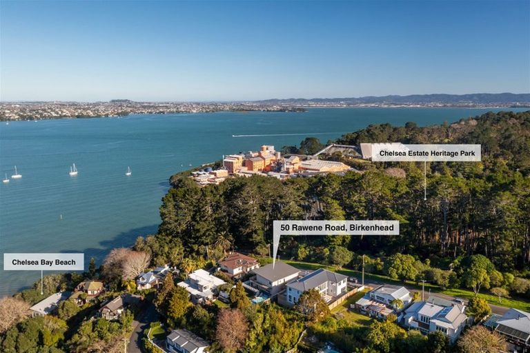 Photo of property in 50 Rawene Road, Birkenhead, Auckland, 0626