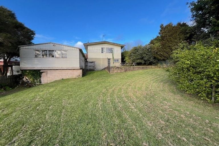 Photo of property in 24 Stanley Road, Glenfield, Auckland, 0629