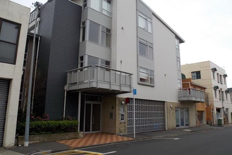 Photo of property in First House Apartments, 17/4 Frederick Street, Te Aro, Wellington, 6011