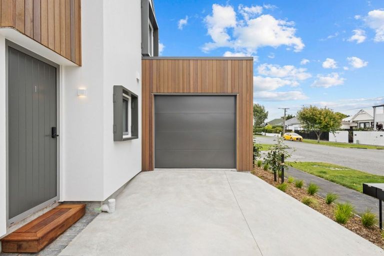 Photo of property in 4/39 Woodville Street, Edgeware, Christchurch, 8013