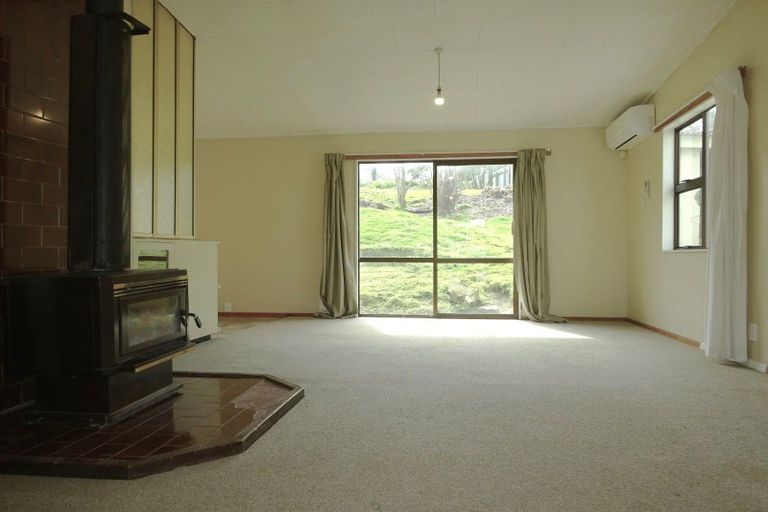 Photo of property in 21 Dewe Terrace, Foxton Beach, Foxton, 4815