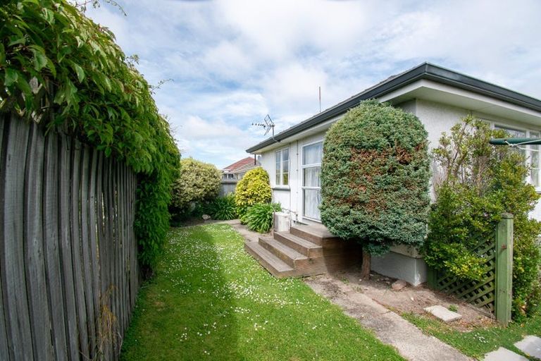 Photo of property in 30 Tinokore Street, Hei Hei, Christchurch, 8042