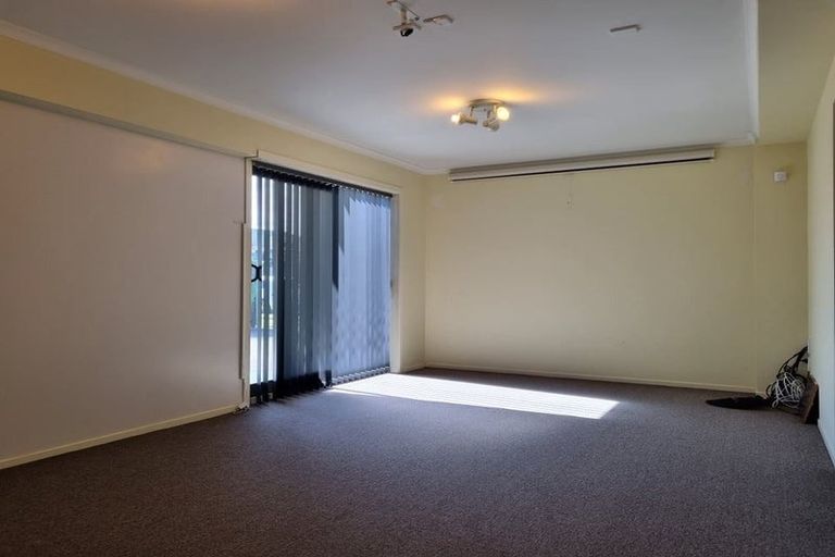 Photo of property in 83 Oranga Street, Westown, New Plymouth, 4310