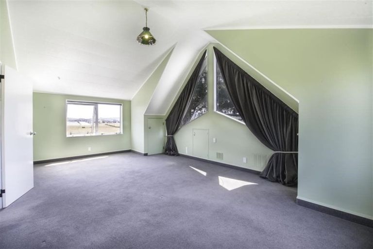 Photo of property in 55 Watchman Road, Westshore, Napier, 4110