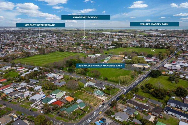 Photo of property in 332 Massey Road, Mangere East, Auckland, 2024