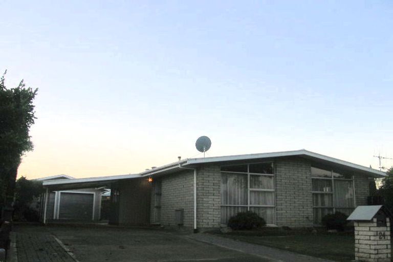 Photo of property in 24 Robinson Crescent, Westbrook, Palmerston North, 4412