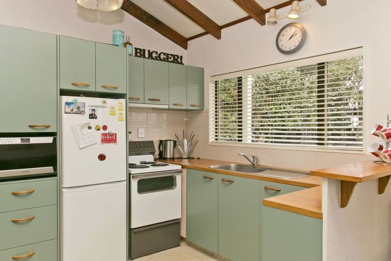 Photo of property in 1/6 Kereru Street, Two Mile Bay, Taupo, 3330