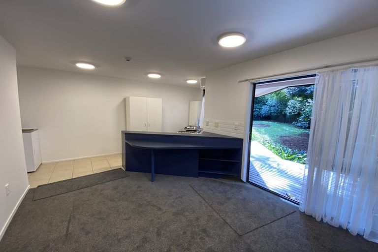 Photo of property in 4/3 The Avenue, Albany, Auckland, 0632