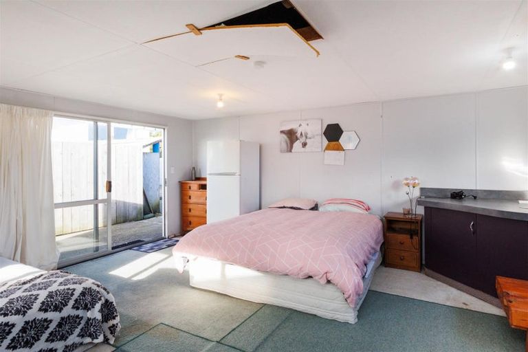 Photo of property in 181a Bridge Street, Bulls, 4818