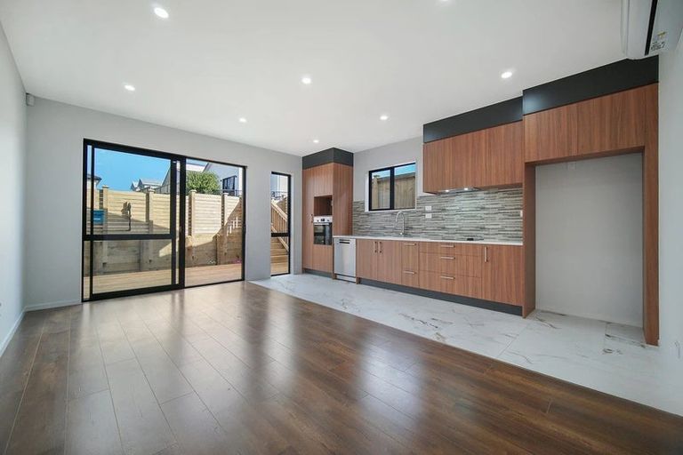 Photo of property in 45 Tributary Parade, Karaka, Papakura, 2113