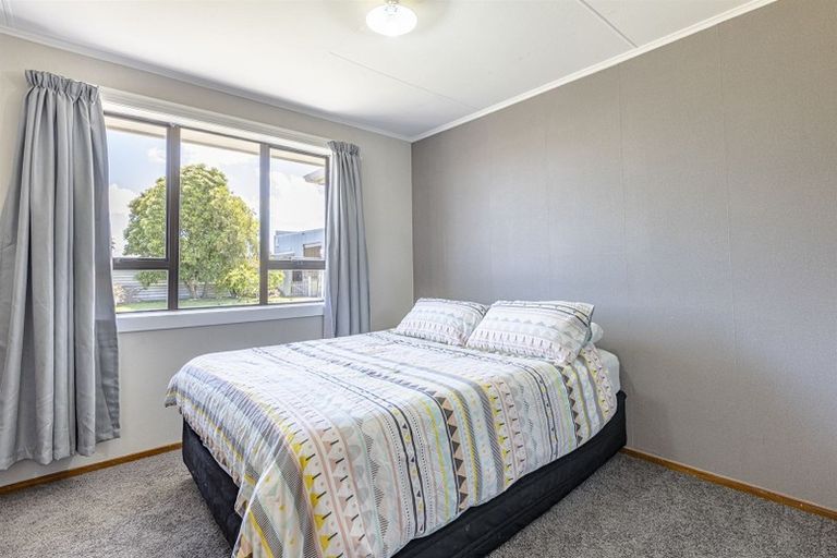 Photo of property in 12a Russell Street, Feilding, 4702