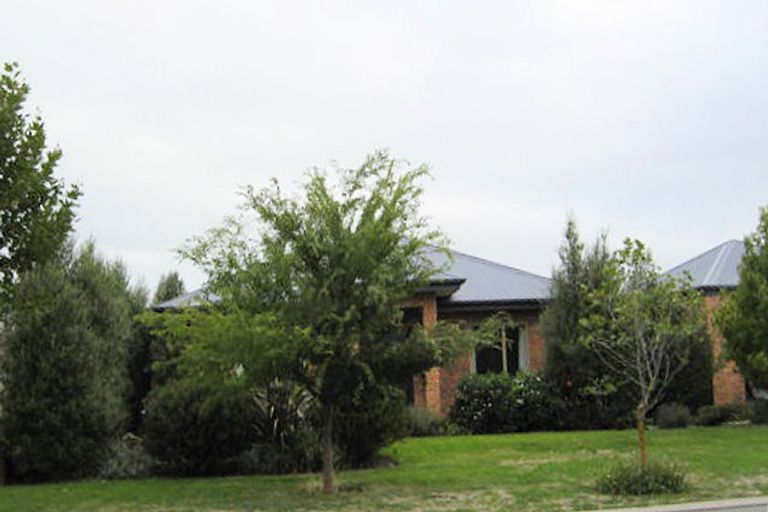 Photo of property in 17 Othello Drive, Rolleston, 7614