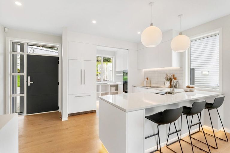 Photo of property in 196 Landmark Terrace, Orewa, 0931