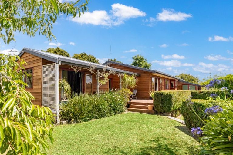 Photo of property in 561 Whangaripo Valley Road, Whangaripo, Wellsford, 0972