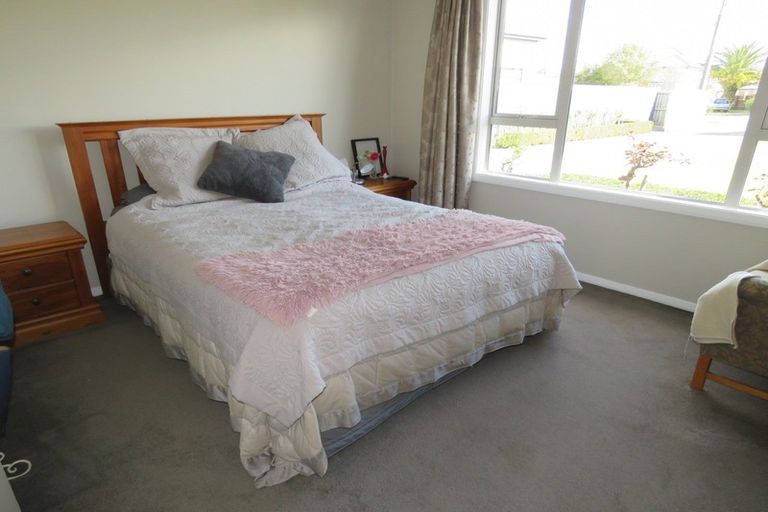 Photo of property in 115 Russell Street, Westport, 7825