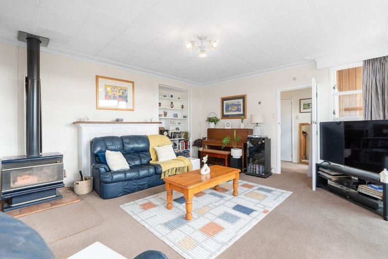 Photo of property in 52 Gladstone Road North, Mosgiel, 9024