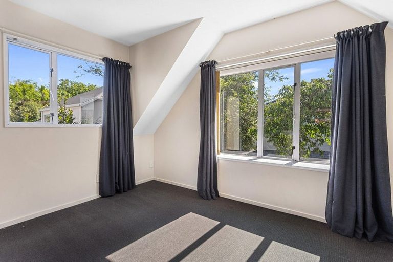 Photo of property in 30 Coles Place, St Albans, Christchurch, 8014
