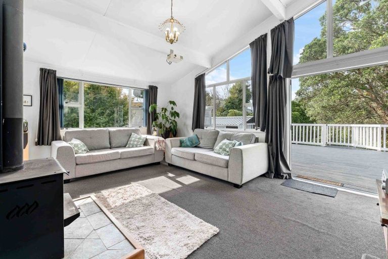 Photo of property in 15 Carlton Terrace, Westown, New Plymouth, 4310