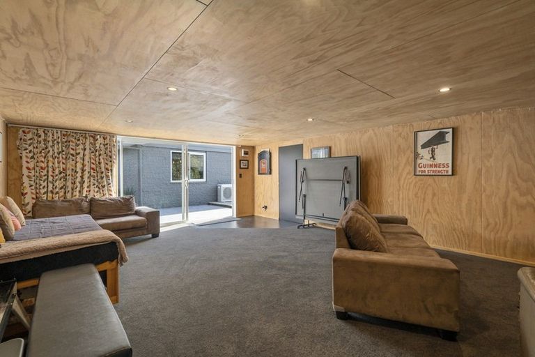 Photo of property in 14b Truby King Street, Merrilands, New Plymouth, 4312