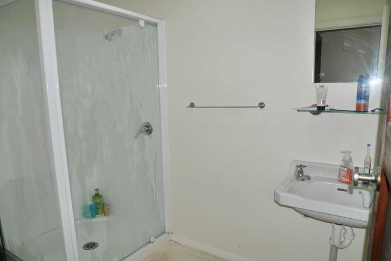 Photo of property in 5 Balgay Street, Upper Riccarton, Christchurch, 8041