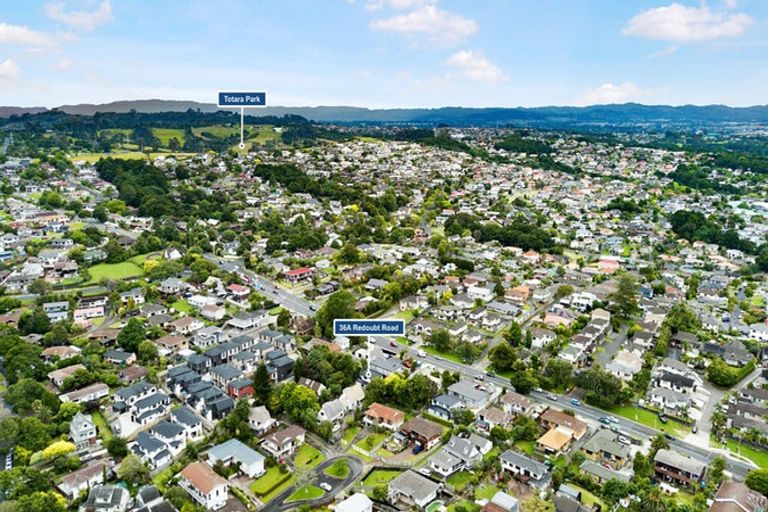 Photo of property in 36a Redoubt Road, Goodwood Heights, Auckland, 2105
