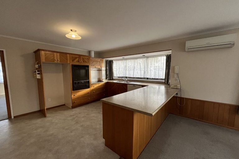 Photo of property in 2/1 Nelson Street, Papakura, 2110