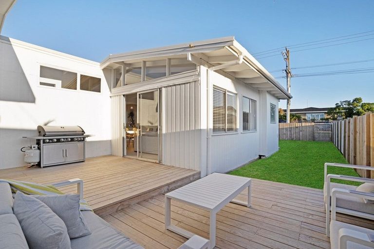 Photo of property in 1209 Papamoa Beach Road, Papamoa Beach, Papamoa, 3118