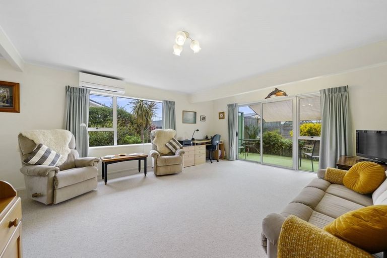 Photo of property in 109b Hillcrest Road, Raumati Beach, Paraparaumu, 5032