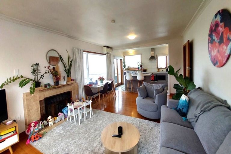 Photo of property in 11a Stratford Place, Otumoetai, Tauranga, 3110