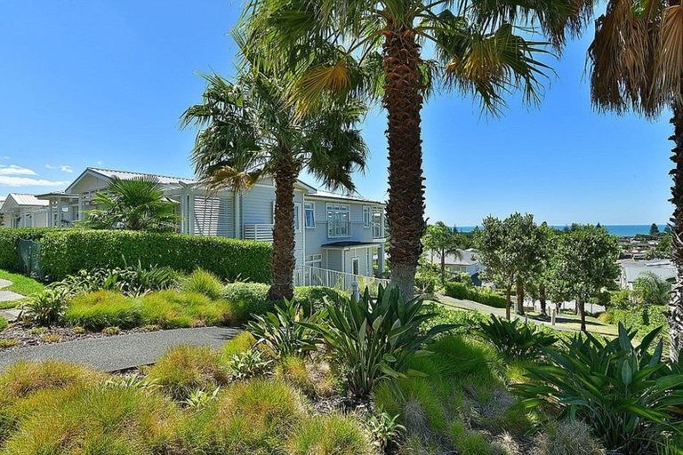 Photo of property in 46 Panorama Heights, Orewa, 0931