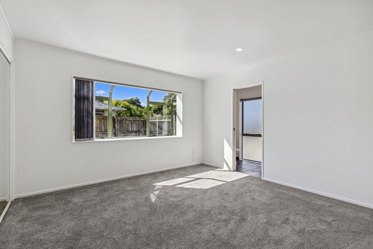 Photo of property in 21 Settlers Cove, Weymouth, Auckland, 2103