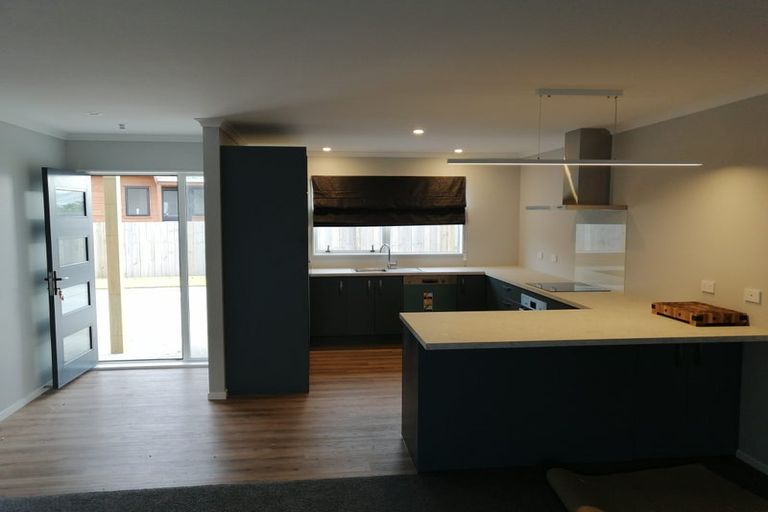 Photo of property in 28b Sussex Street, Levin, 5510