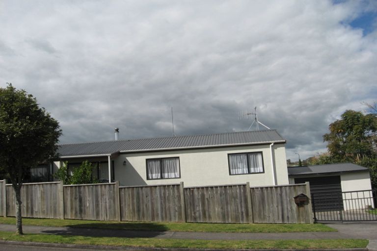 Photo of property in 15 Pelorus Street, Welcome Bay, Tauranga, 3112