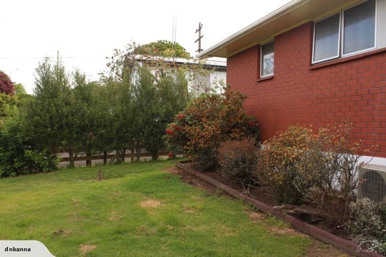 Photo of property in 3 Carter Drive, Pomare, Rotorua, 3015