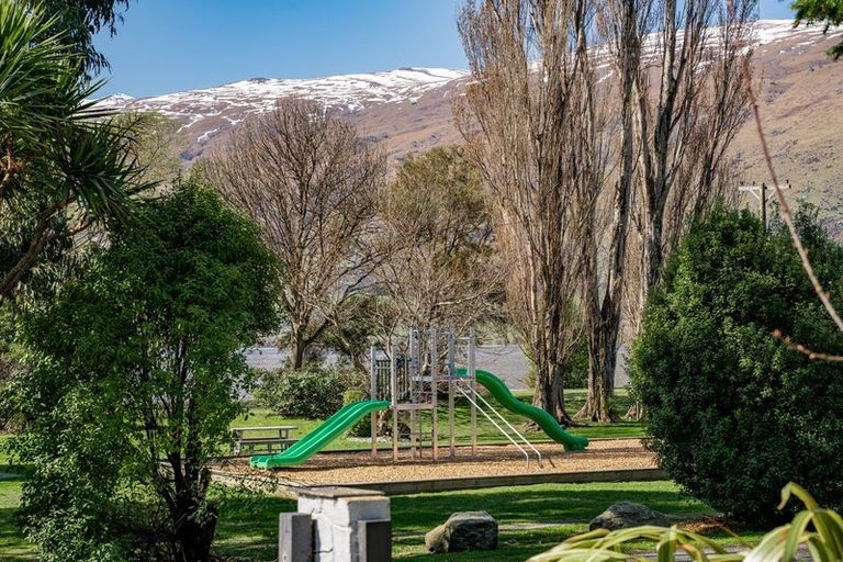 Photo of property in 180 Kent Street, Kingston, Athol, 9793