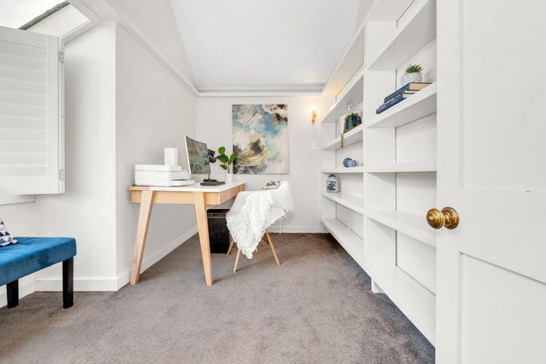 Photo of property in 281 Point View Drive, Shamrock Park, Auckland, 2016