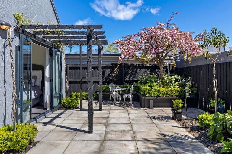 Photo of property in 155a Weston Road, St Albans, Christchurch, 8052