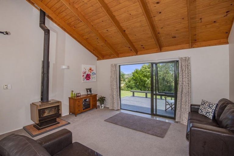 Photo of property in 610 Three Mile Bush Road, Te Kamo, Kamo, 0185