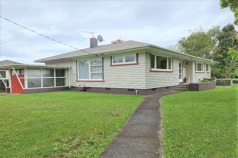 Photo of property in 64 Brois Street, Frankleigh Park, New Plymouth, 4310