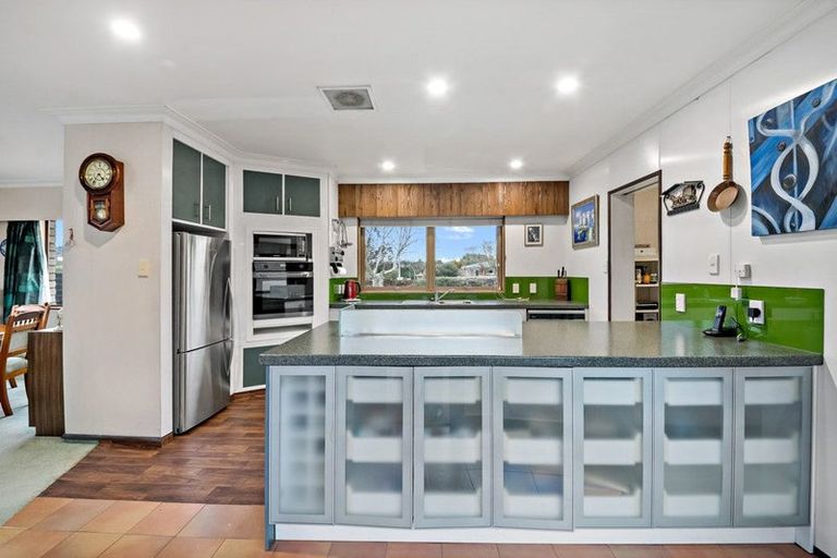 Photo of property in 122 Edinburgh Street, Pukekohe, 2120