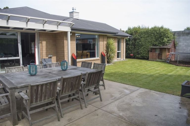 Photo of property in 34a Russley Road, Russley, Christchurch, 8042