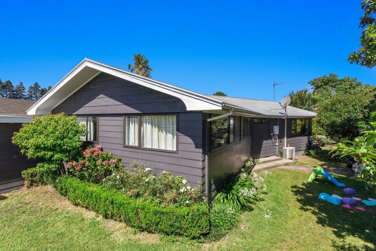 Photo of property in 1 Tawhara Place, Edgecumbe, 3120