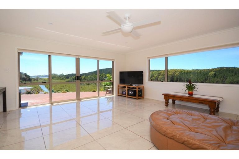 Photo of property in 30 Ruru Lane, Kerikeri, 0230