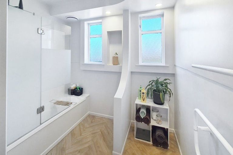 Photo of property in 4/81 Kervil Avenue, Te Atatu Peninsula, Auckland, 0610