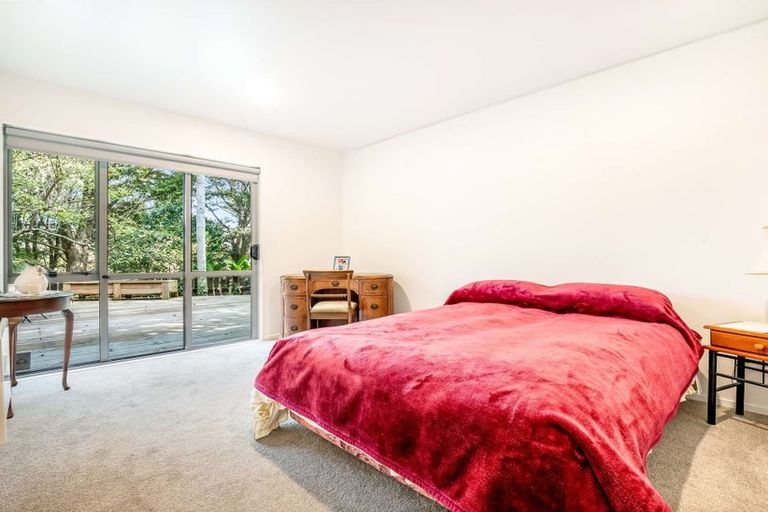 Photo of property in 76g Edmonton Road, Henderson, Auckland, 0612